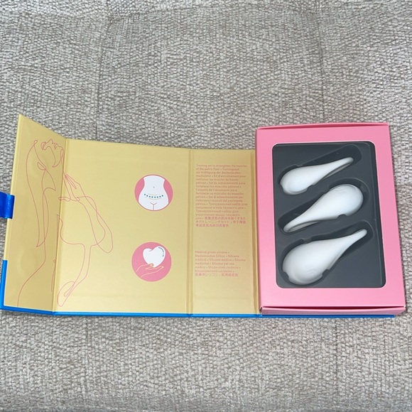 Yoni Power Balls Training Set - Picture 2 of 7